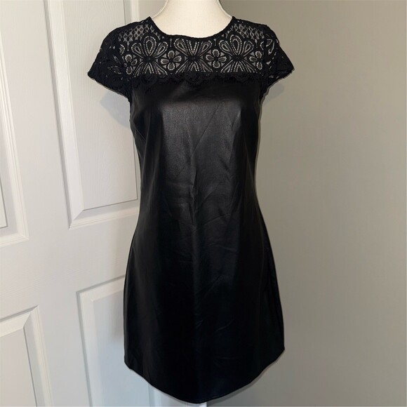 Kensie Dress Womens Size 2 Black Shift Knee Length Cap Sleeve Lace Yoke Goth - Picture 2 of 13